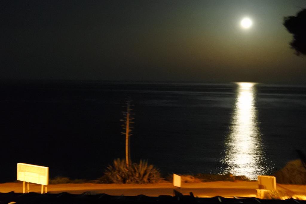 Kissonerga Beach Apartment بافوس المظهر الخارجي الصورة
