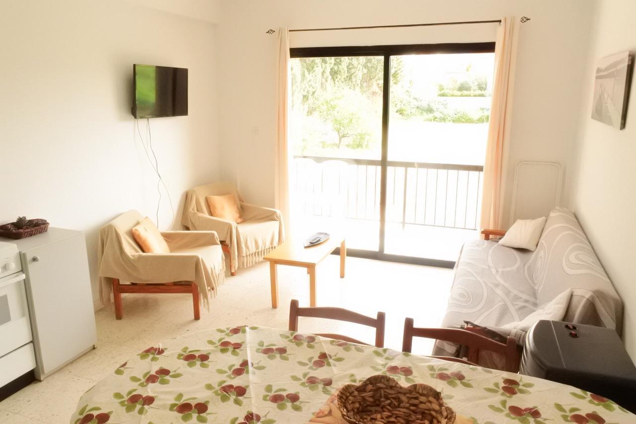 Kissonerga Beach Apartment بافوس المظهر الخارجي الصورة
